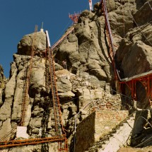 The access to the main summit